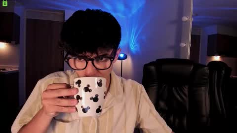 VIOLETAMIKE online show from 15, 2, 2026