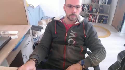 mikmik91 online show from 3, 11, 2025