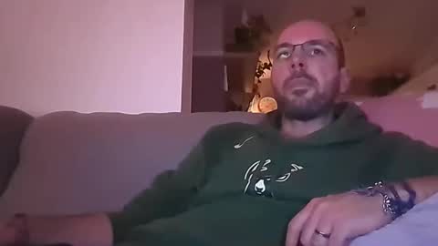 mikmik91 online show from 9, 2, 2026