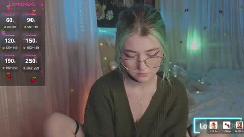 Snapshot of miko_meow chatting on 9, 2, 2026 Miko online show from 9, 2, 2026