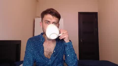 Snapshot of mikw63 chatting on 14, 6, 2026 Sin online show from 14, 6, 2026