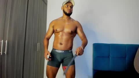 Snapshot of miky_xxx chatting on 18, 10, 2025 Miky online show from 18, 10, 2025