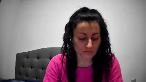 Snapshot of mikyloveu chatting on 27, 3, 2026 Mikyloveu online show from 27, 3, 2026