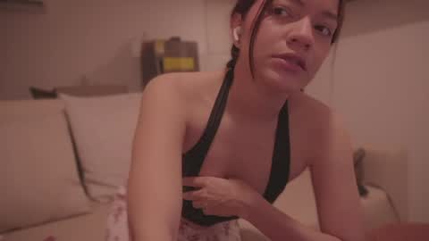 mila_1 online show from 26, 10, 2025