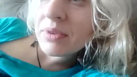 Snapshot of mila_420 chatting on 17, 9, 2025 Mila 420 online show from 17, 9, 2025