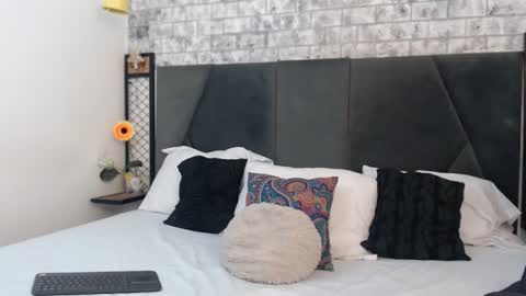 mila_adamss online show from 8, 10, 2025