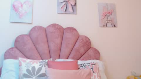 mila_adamss online show from 24, 5, 2026