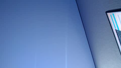 Snapshot of mila_cosmo chatting on 4, 4, 2026 Mila online show from 4, 4, 2026