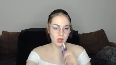 mila_keyy online show from 8, 2, 2026