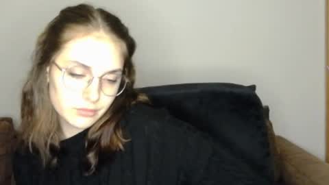 mila_keyy online show from 27, 3, 2026