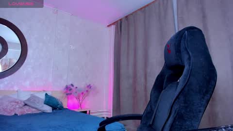 Snapshot of mila_kinor chatting on 15, 1, 2025 mila_kinor online show from 15, 1, 2025