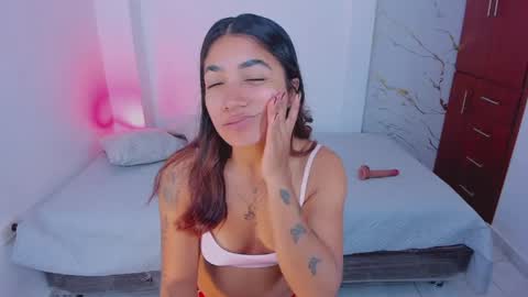 martina online show from 9, 4, 2026