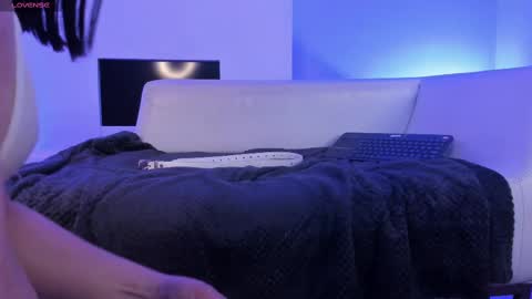Snapshot of mila_shay chatting on 8, 3, 2025 Mila online show from 8, 3, 2025