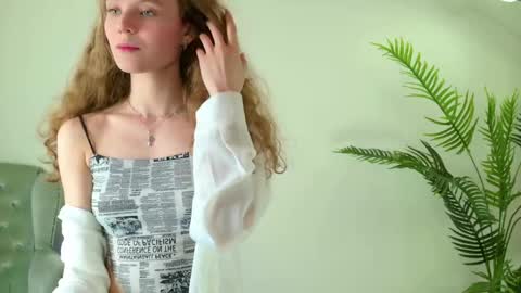 Mila online show from 4, 5, 2026