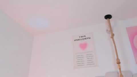 mila_stark333 online show from 18, 12, 2025