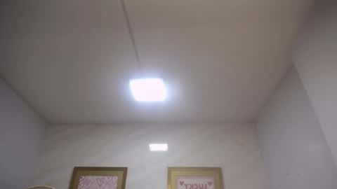 Snapshot of mila_sweet_v chatting on 8, 10, 2025 Mila online show from 8, 10, 2025