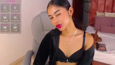 Snapshot of milaa_star chatting on 18, 9, 2025 milaa_star online show from 18, 9, 2025