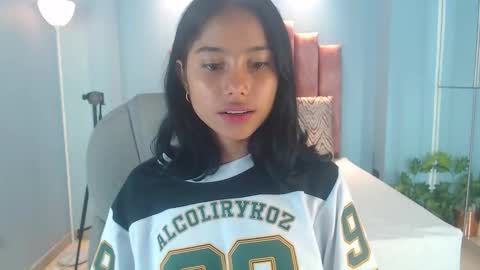 milaa_star online show from 13, 2, 2026