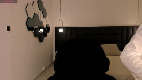 Mila online show from 3, 2, 2026