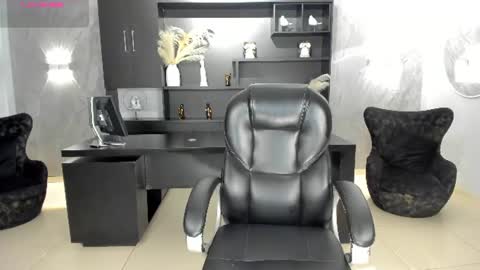 Snapshot of milacoleman chatting on 10, 6, 2026 Mila online show from 10, 6, 2026