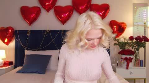 Snapshot of milademies chatting on 2, 1, 2025 Miss Cutie online show from 2, 1, 2025