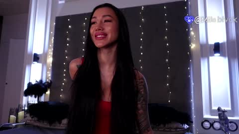 Snapshot of miladenver chatting on 18, 12, 2024 Mila online show from 18, 12, 2024