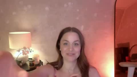 Snapshot of milafleur chatting on 18, 11, 2025 Mila Fleur online show from 18, 11, 2025