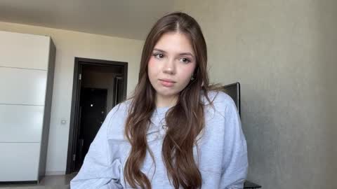 Snapshot of milagrosaltzman chatting on 27, 5, 2026 Anna online show from 27, 5, 2026