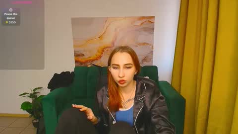 Snapshot of milagroswind chatting on 5, 12, 2025 milagroswind online show from 5, 12, 2025