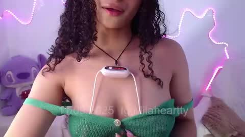 Snapshot of milah_hearrty chatting on 11, 9, 2025 Milah online show from 11, 9, 2025