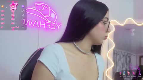 Snapshot of milah_tay chatting on 12, 2, 2026 milah_tay online show from 12, 2, 2026