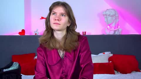 Mila online show from 27, 2, 2026