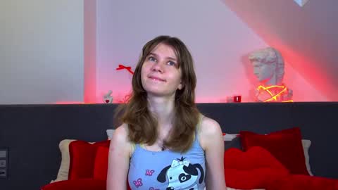 Mila online show from 4, 3, 2026