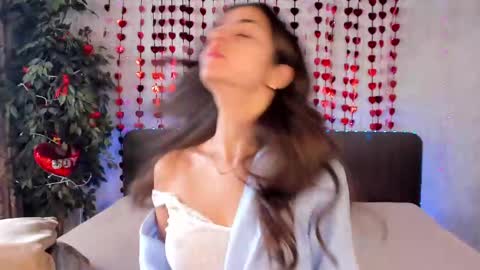 Milana online show from 16, 2, 2025