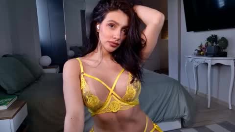 Snapshot of milana_desire chatting on 19, 2, 2026 milana online show from 19, 2, 2026