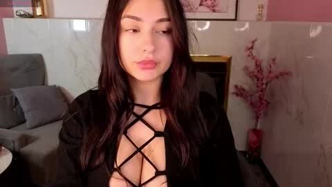 Snapshot of milana_sugar chatting on 28, 11, 2025 Milana online show from 28, 11, 2025