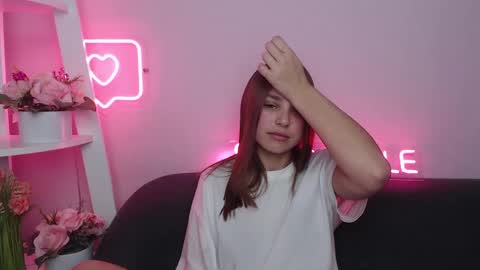 Snapshot of milanaangelas chatting on 11, 1, 2025 milanaangelas online show from 11, 1, 2025