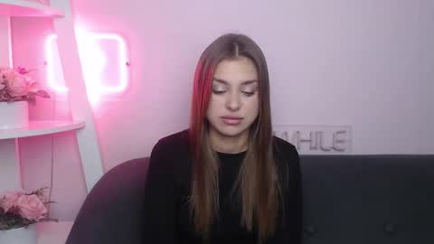 milanaangelas online show from 20, 10, 2025