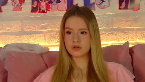 MilanaBalmain online show from 4, 11, 2025