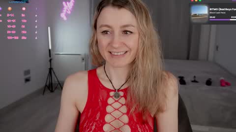 Snapshot of milanacamgirl chatting on 20, 3, 2026 Milana online show from 20, 3, 2026