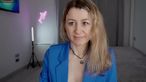 Snapshot of milanacamgirl chatting on 24, 3, 2026 Milana online show from 24, 3, 2026