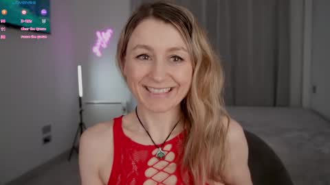 Snapshot of milanacamgirl chatting on 13, 4, 2026 Milana online show from 13, 4, 2026