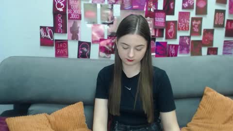 milanaroz online show from 27, 3, 2026