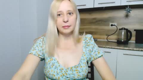 Snapshot of milanav chatting on 4, 12, 2024 Milena online show from 4, 12, 2024