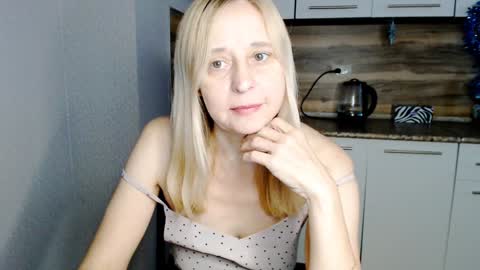 Snapshot of milanav chatting on 8, 1, 2025 Milena online show from 8, 1, 2025
