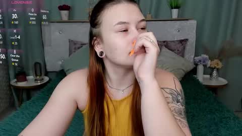 Snapshot of milanaxhoney chatting on 7, 2, 2026 milanaxhoney online show from 7, 2, 2026