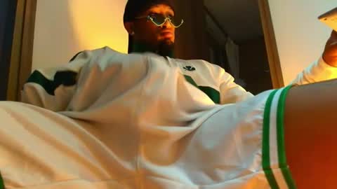 Snapshot of milanbigdick777 chatting on 12, 6, 2026 milan online show from 12, 6, 2026