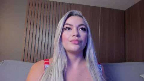 Sexy Mila  online show from 23, 1, 2025