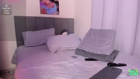 milas mith  online show from 12, 2, 2026