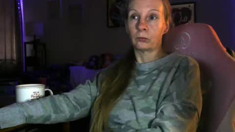 Mila online show from 3, 4, 2026